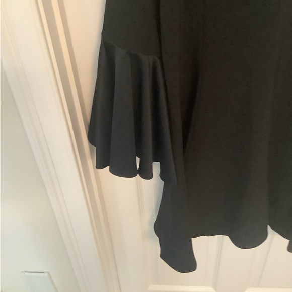 Black EDIT cocktail dress with flowing sleeves Sz large - Picture 5 of 7